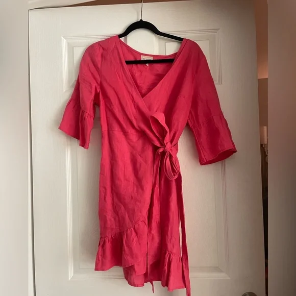 Lightly used linen wrap